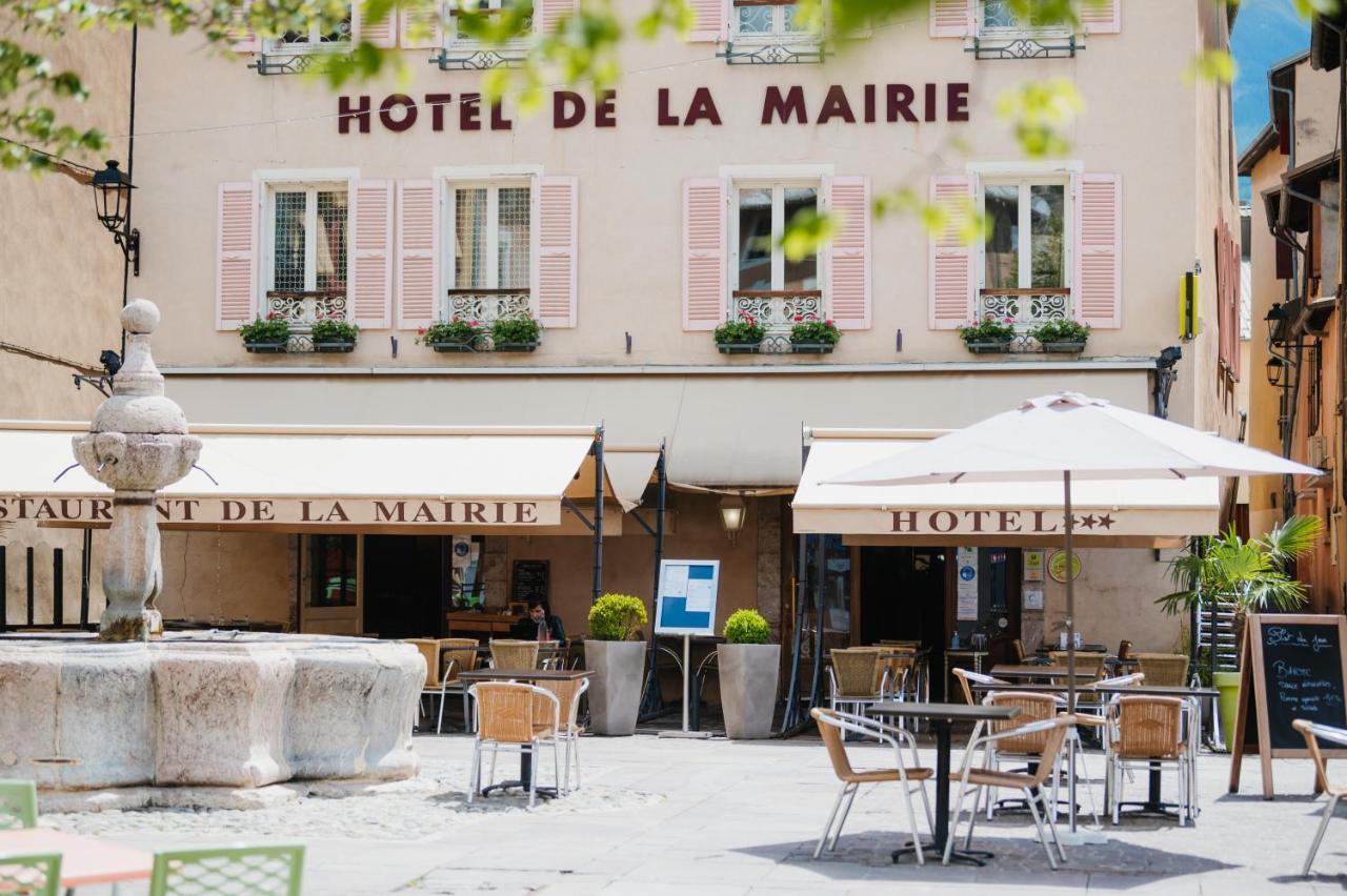 Logis - Hotel De La Mairie Embrun Exterior photo